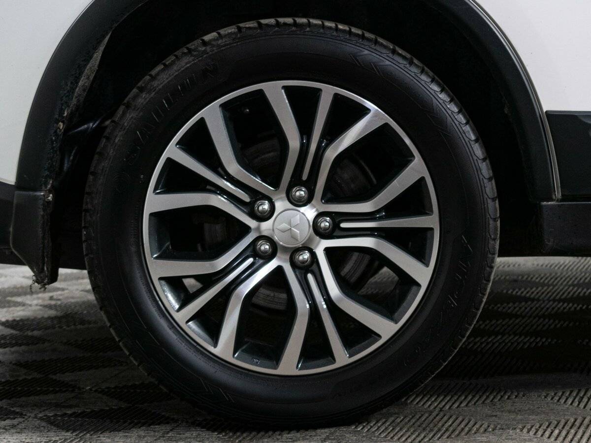 Продажа Б/У Митсубиши Оутлэндер. Фото: #18