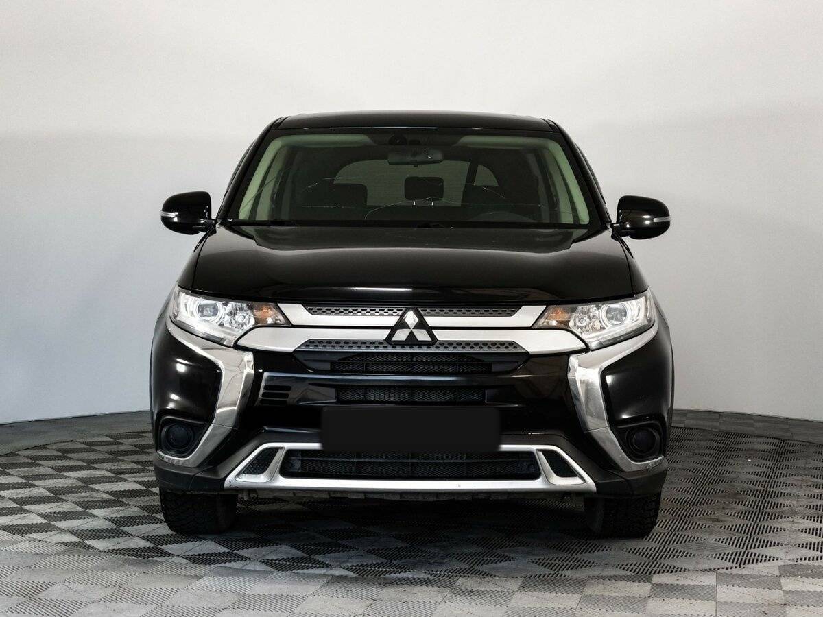 Купить Mitsubishi Outlander с пробегом. Фото: #1