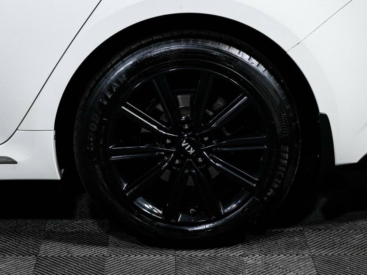 Купить Kia Optima с пробегом. Фото: #14