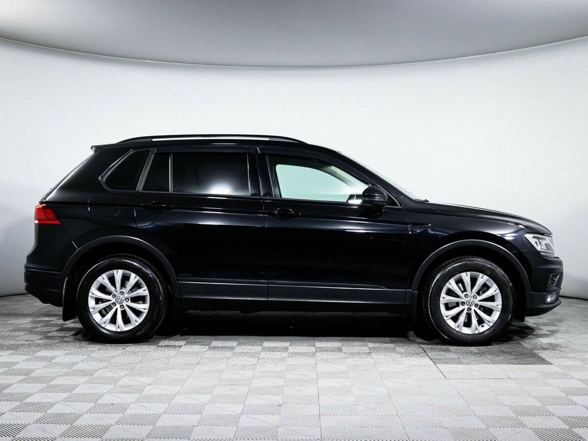 Купить Volkswagen Tiguan с пробегом. Фото: #3