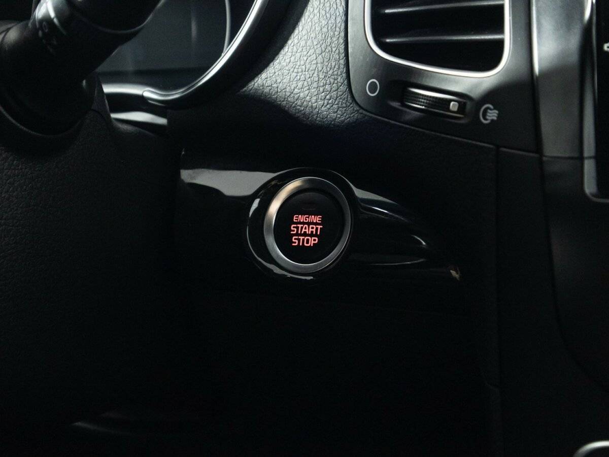 Купить Kia Sorento с пробегом. Фото: #16