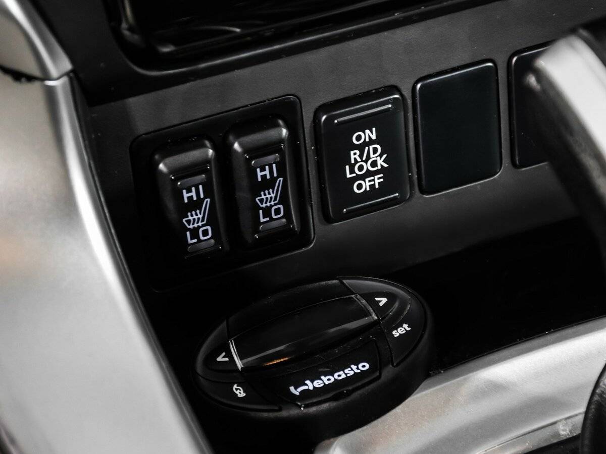 Купить Mitsubishi Pajero Sport с пробегом. Фото: #16