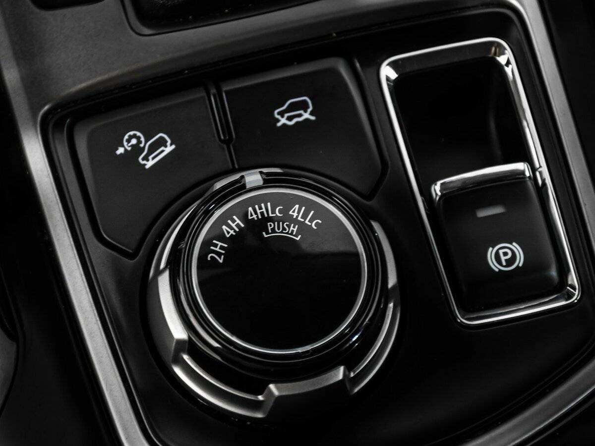 Купить Mitsubishi Pajero Sport с пробегом. Фото: #17