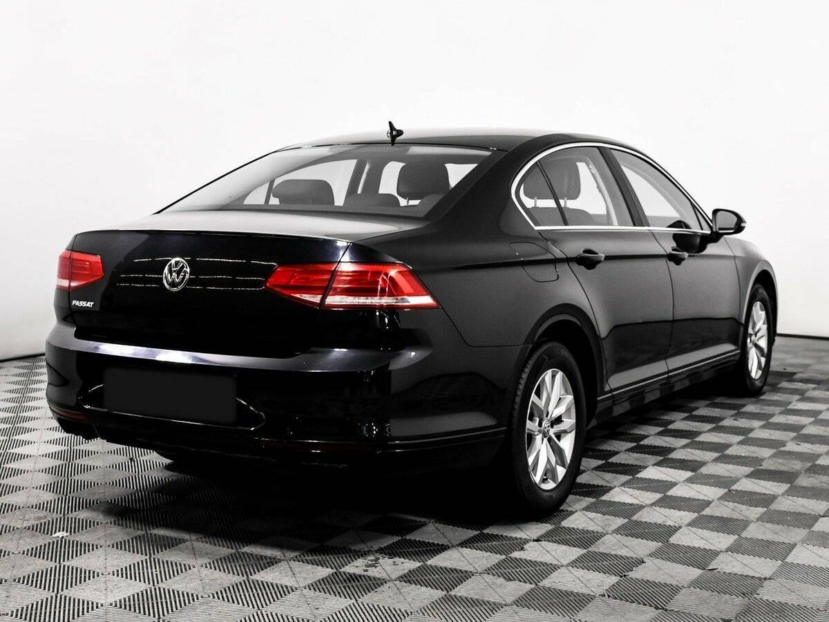 Купить Volkswagen Passat с пробегом. Фото: #4