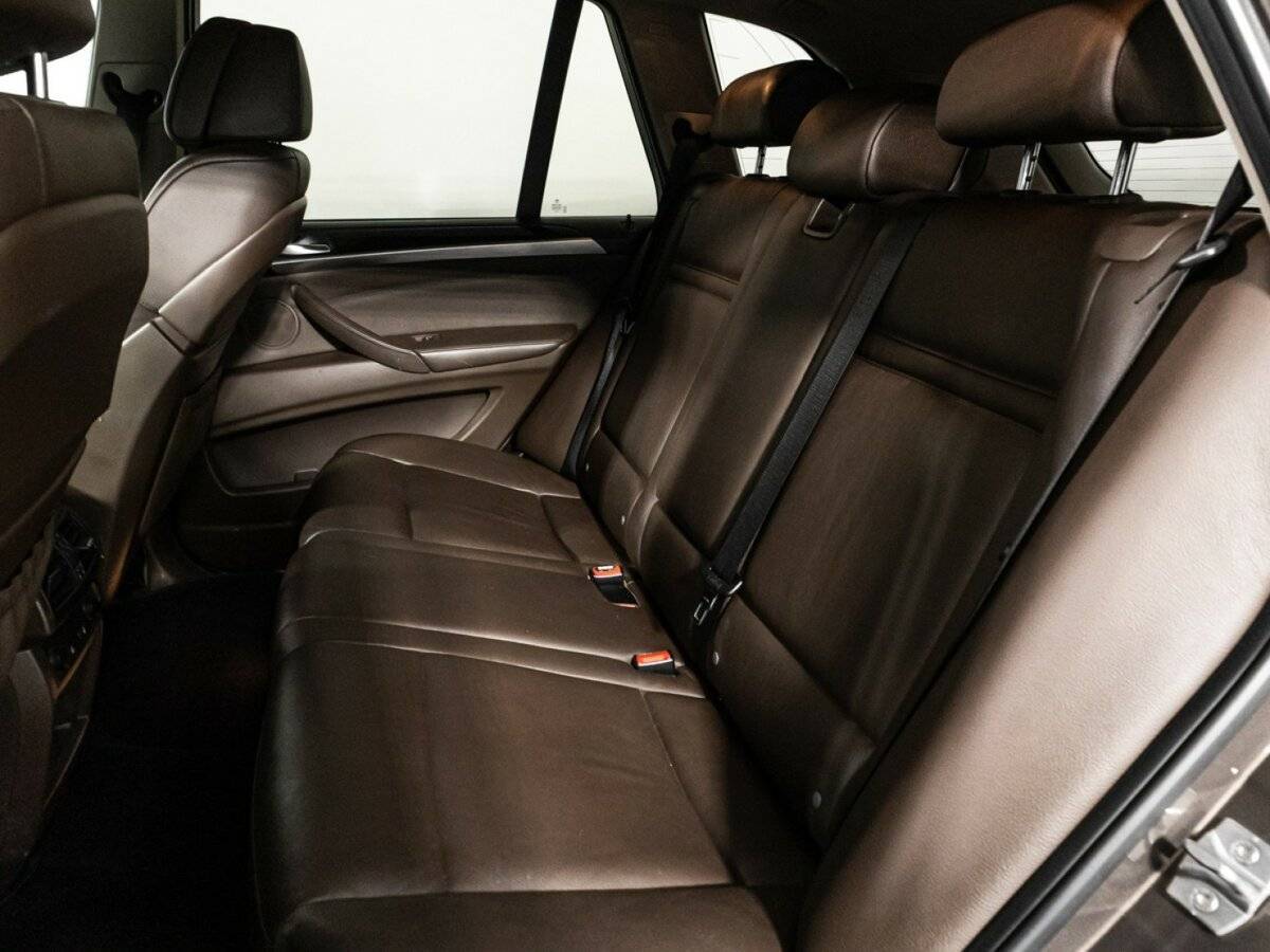 Купить BMW X5 с пробегом. Фото: #9