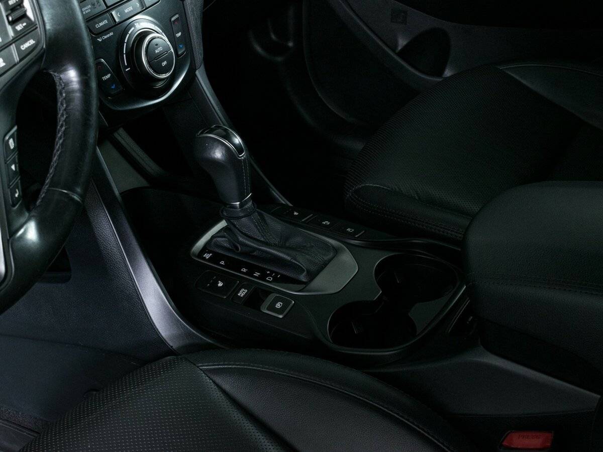 Купить Hyundai Santa Fe с пробегом. Фото: #14