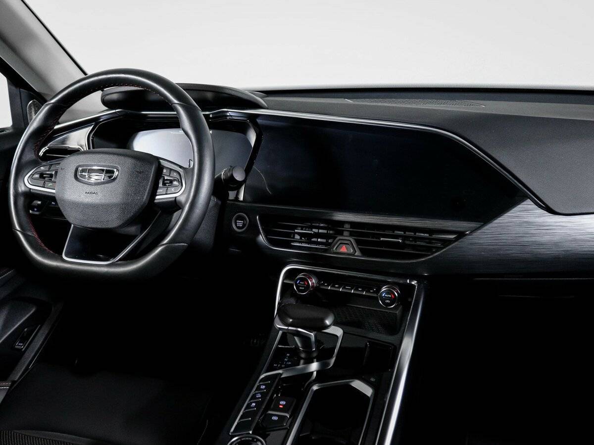 Купить Geely Tugella с пробегом. Фото: #11