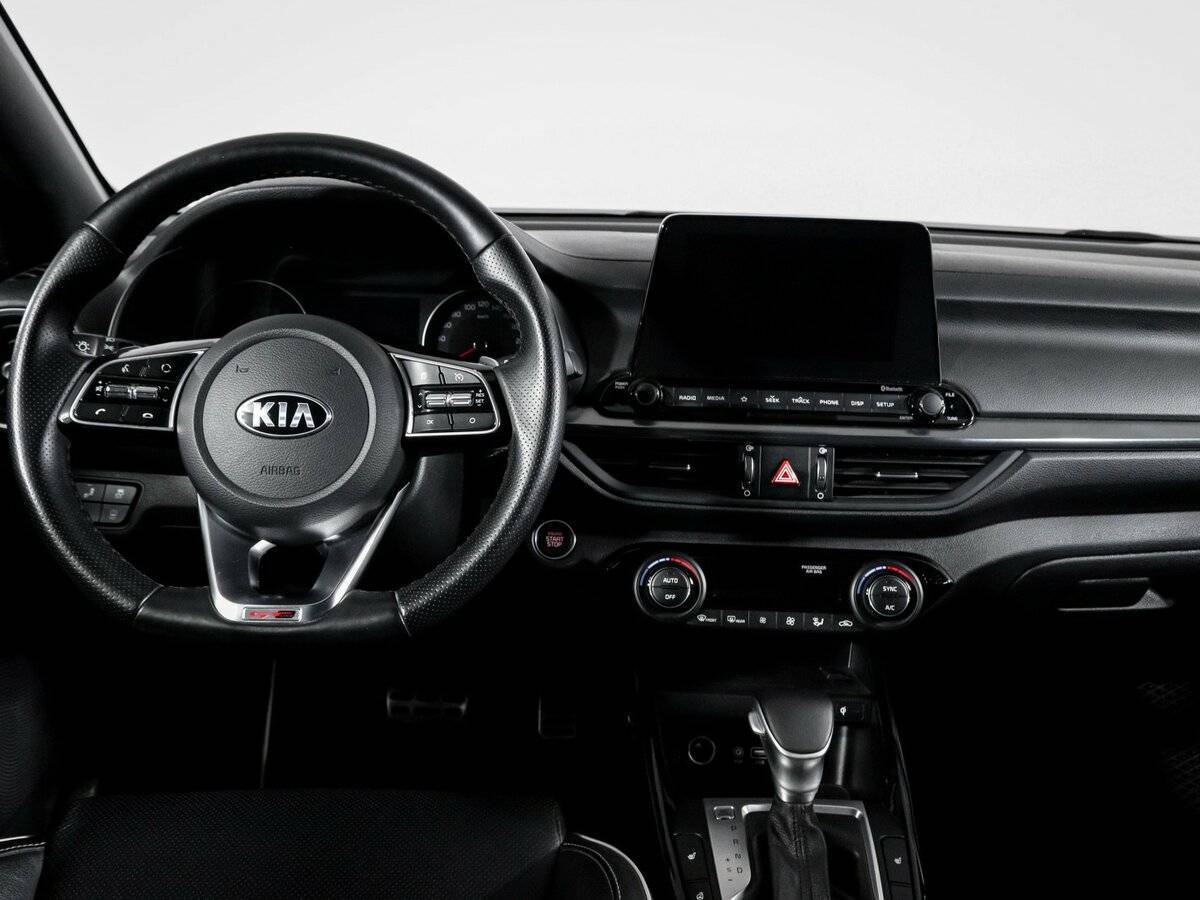 Купить Kia Cerato с пробегом. Фото: #11