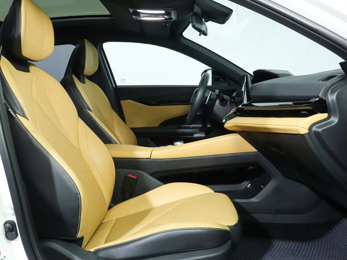 Купить Changan UNI-V с пробегом. Фото: #16