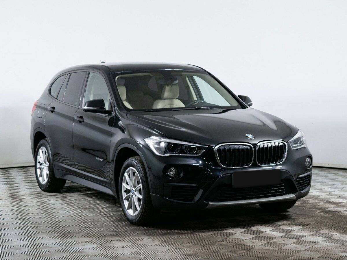 Купить BMW X1 с пробегом. Фото: #2