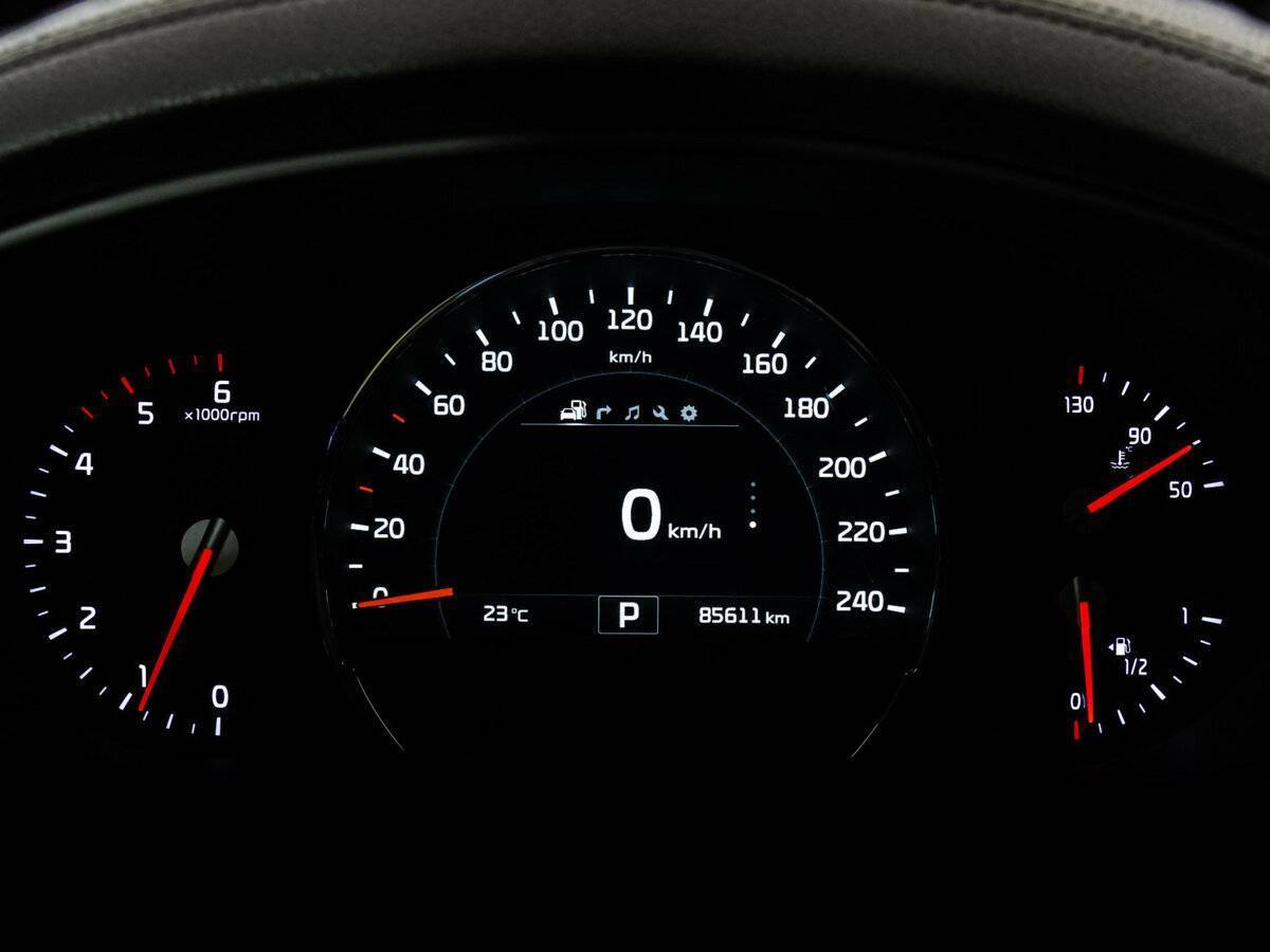 Купить Kia Sorento с пробегом. Фото: #22