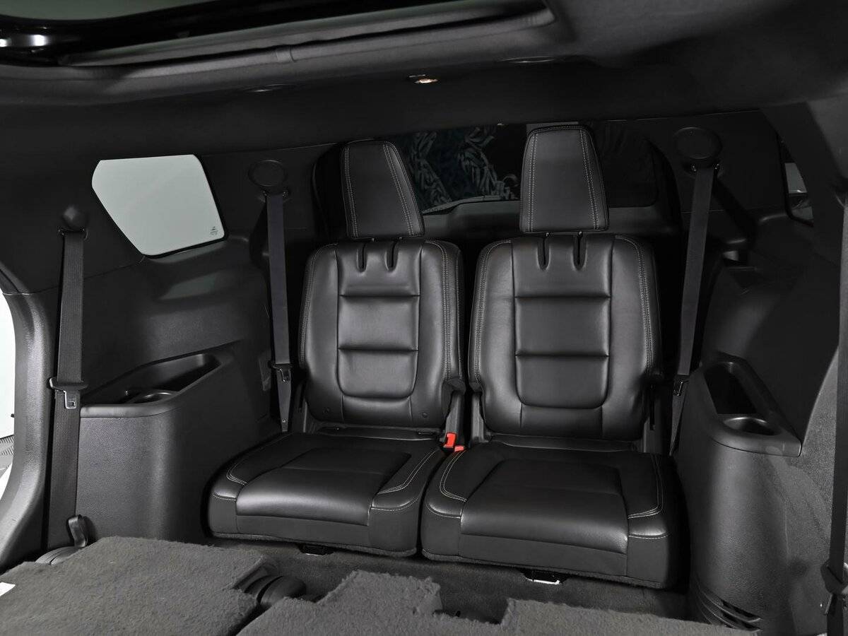 Купить Ford Explorer с пробегом. Фото: #16
