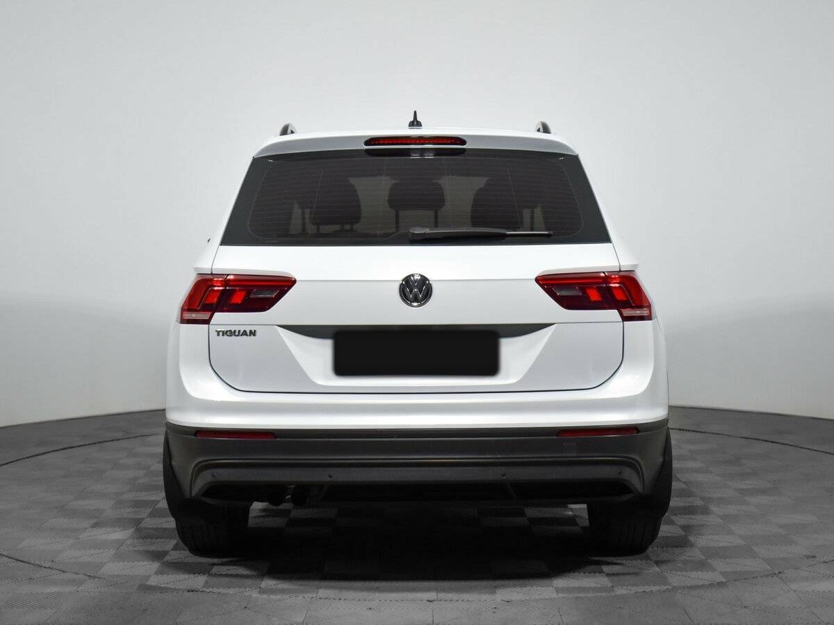 Купить Volkswagen Tiguan с пробегом. Фото: #5
