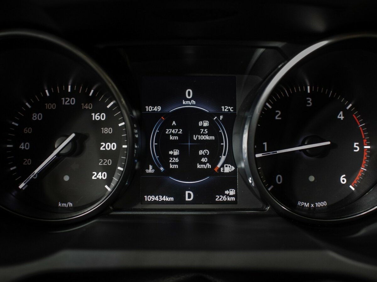 Купить Land Rover Range Rover Evoque с пробегом. Фото: #9