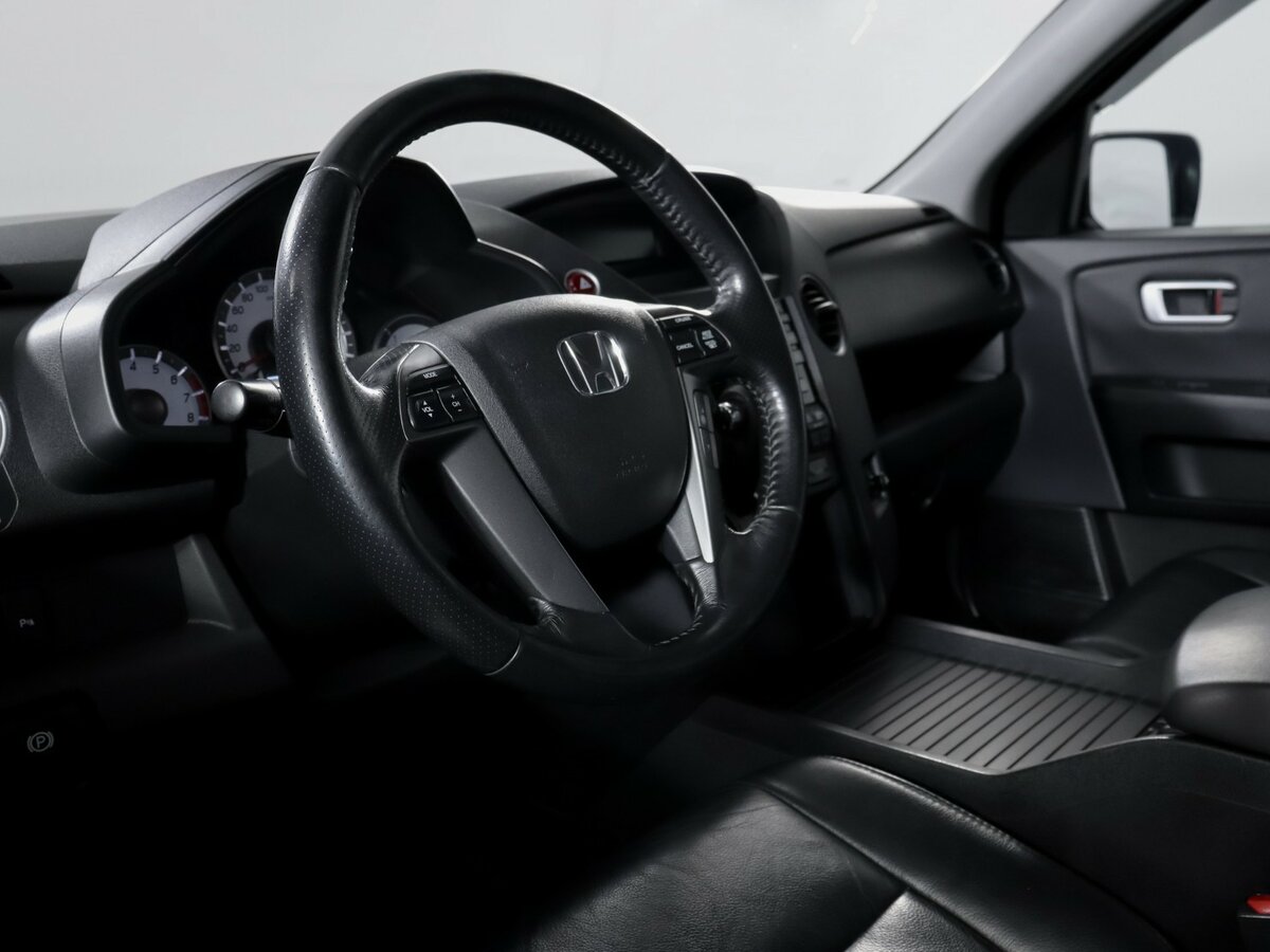 Купить Honda Pilot с пробегом. Фото: #13