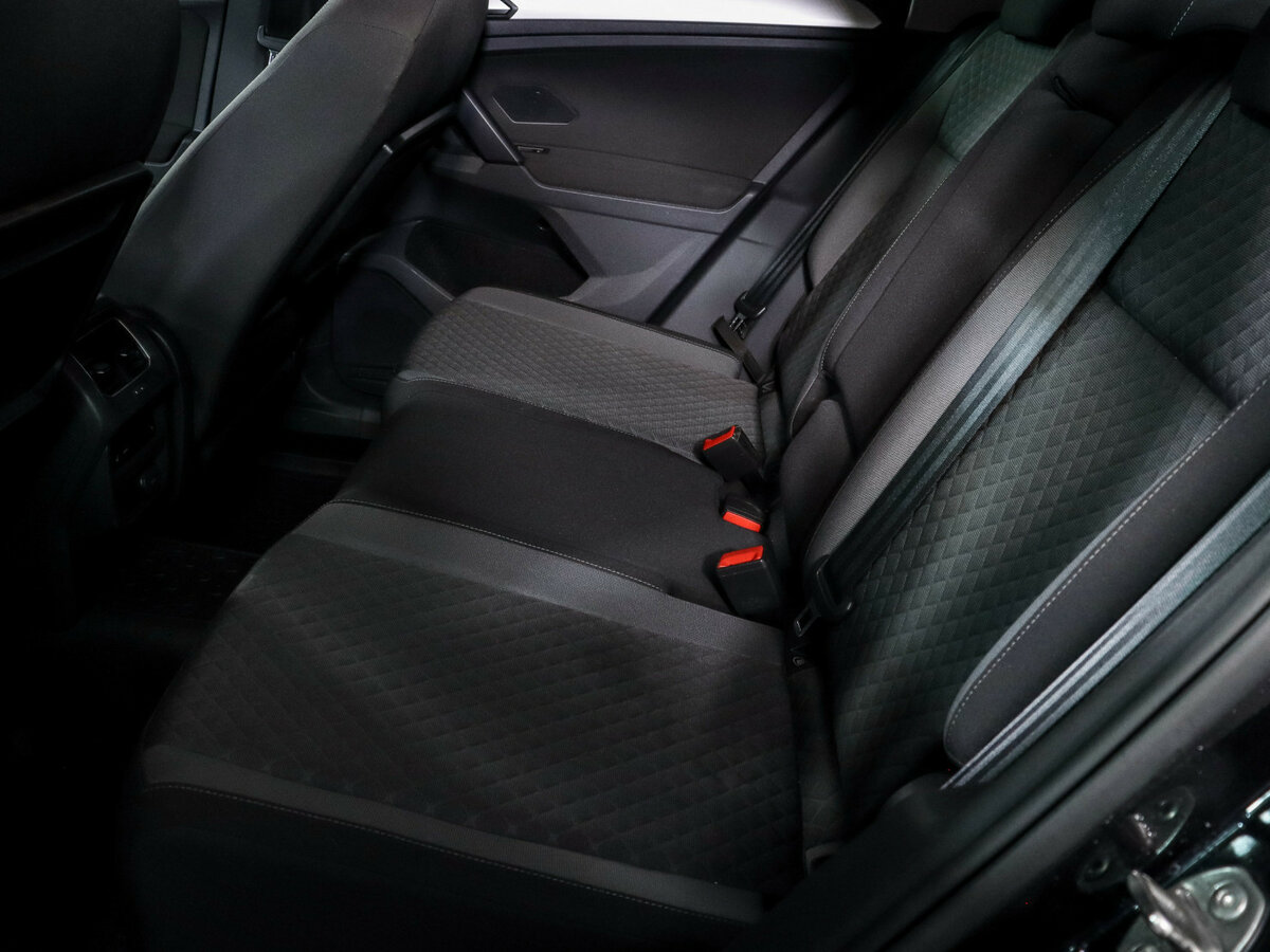 Купить Volkswagen Tiguan с пробегом. Фото: #7