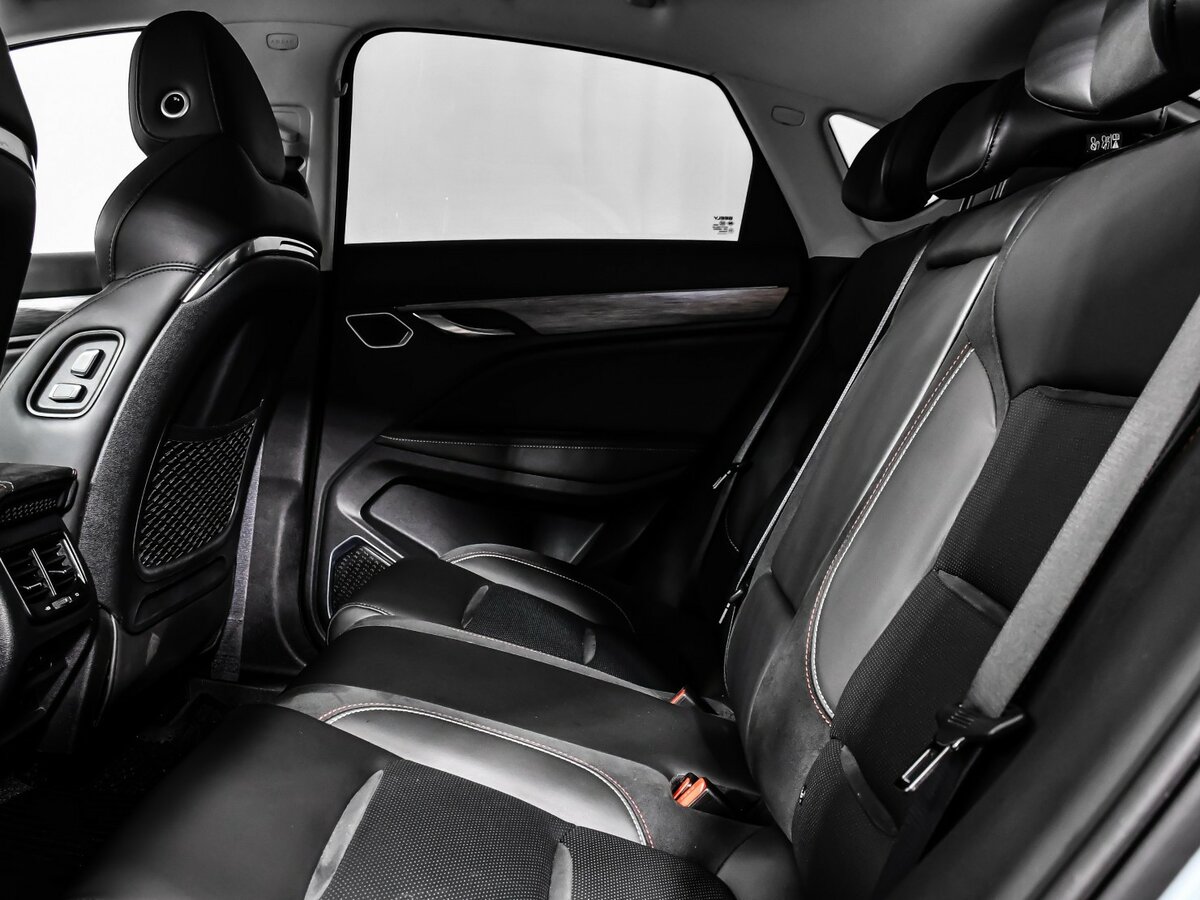 Купить Geely Tugella с пробегом. Фото: #9