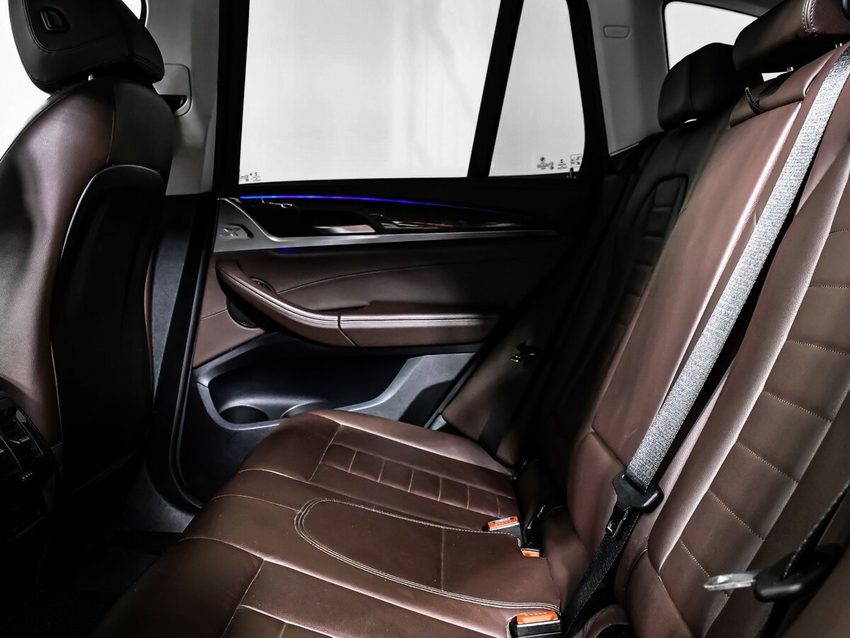 Купить BMW X3 с пробегом. Фото: #9