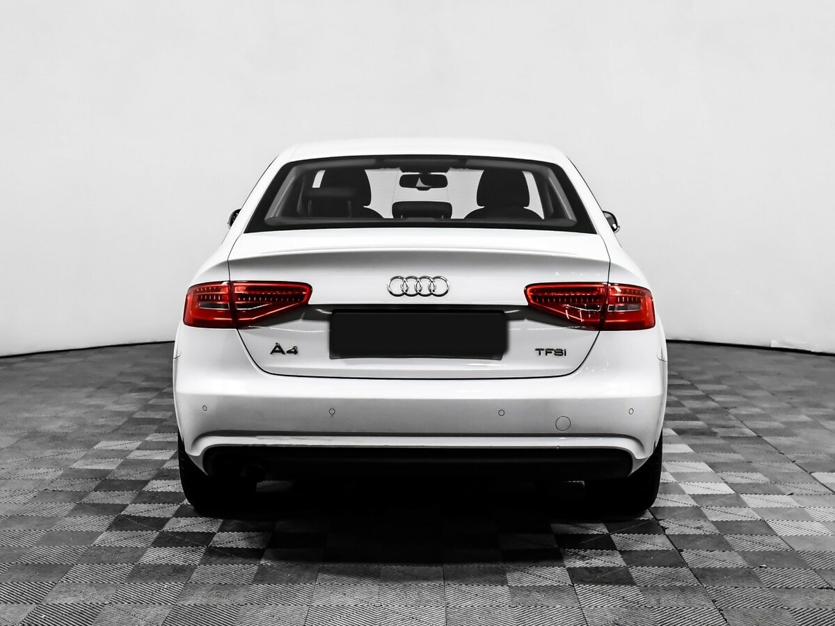 Купить Audi A4 с пробегом. Фото: #4