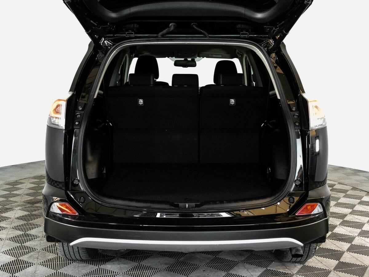 Купить Toyota RAV4 с пробегом. Фото: #15