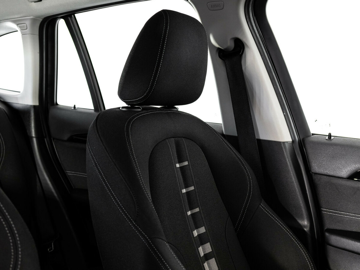 Купить BMW X1 с пробегом. Фото: #16