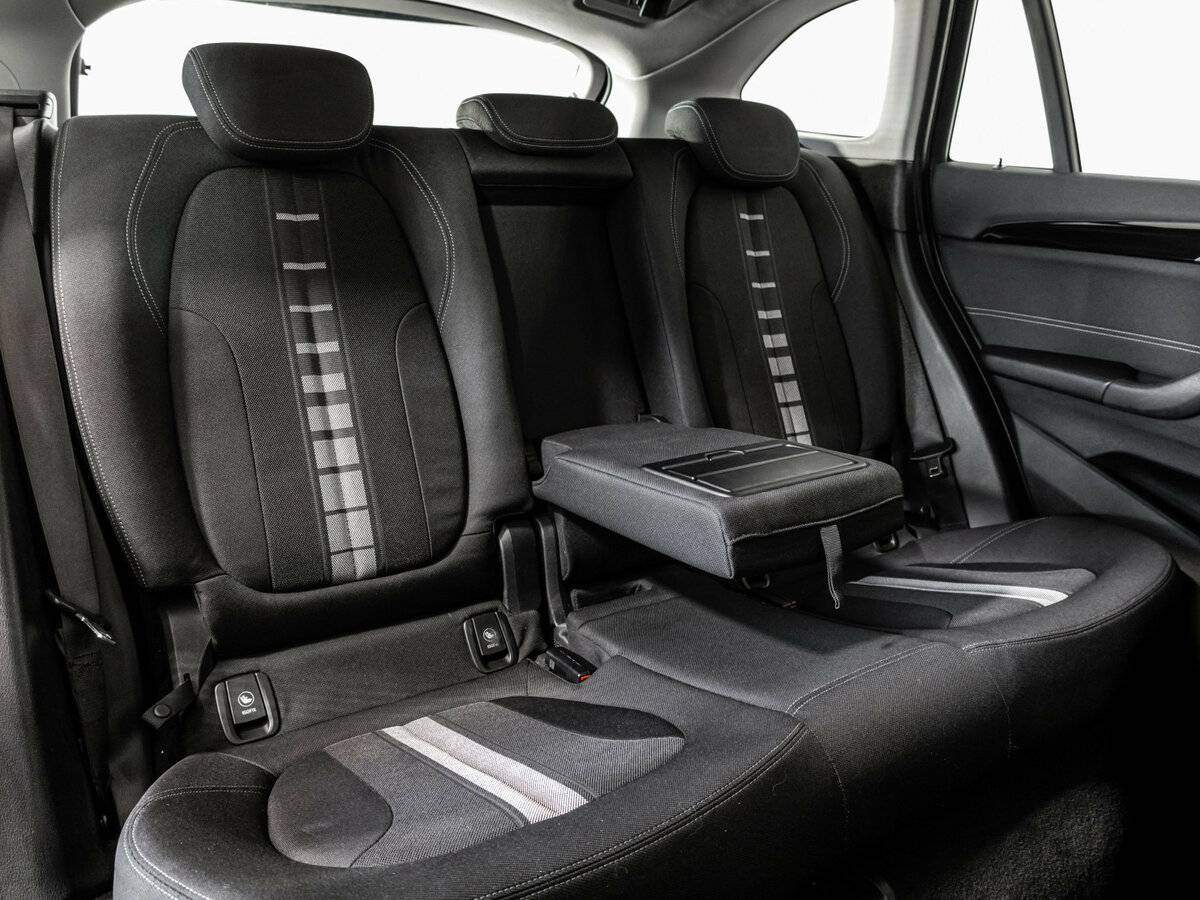 Купить BMW X1 с пробегом. Фото: #17