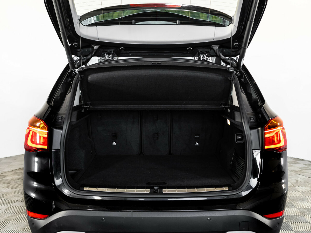 Купить BMW X1 с пробегом. Фото: #26