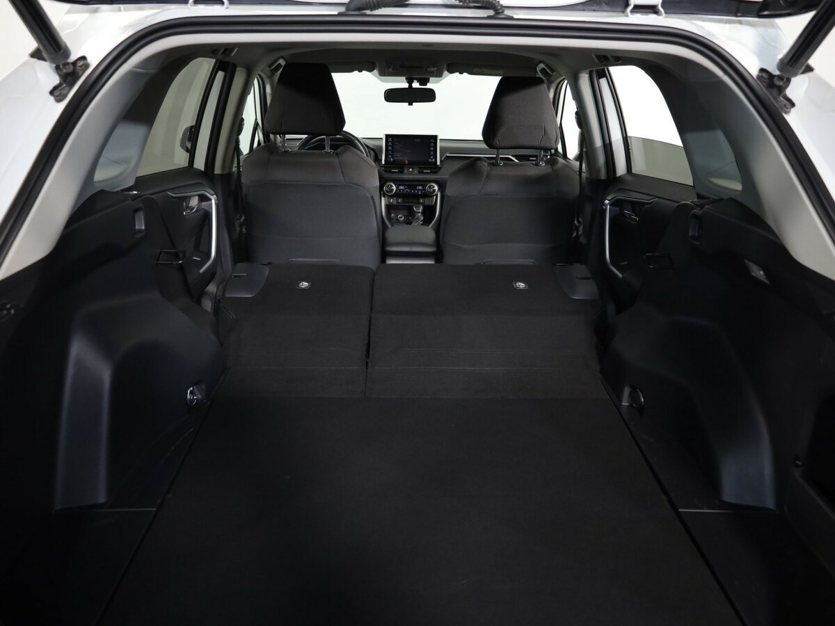 Купить Toyota RAV4 с пробегом. Фото: #15