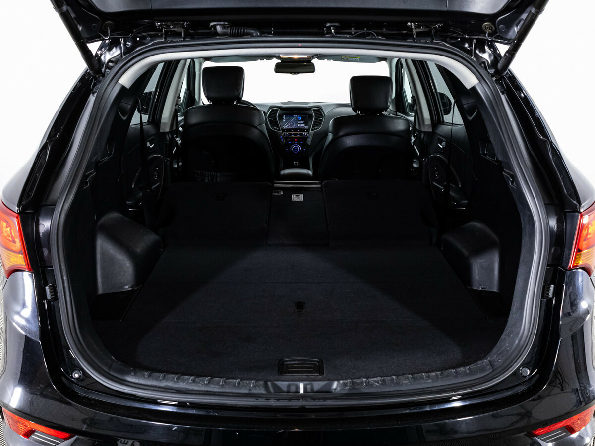 Купить Hyundai Santa Fe с пробегом. Фото: #21