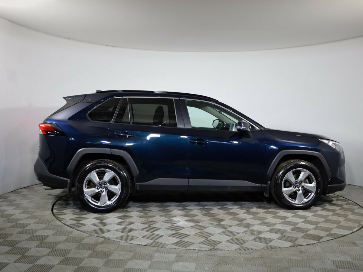 Купить Toyota RAV4 с пробегом. Фото: #3