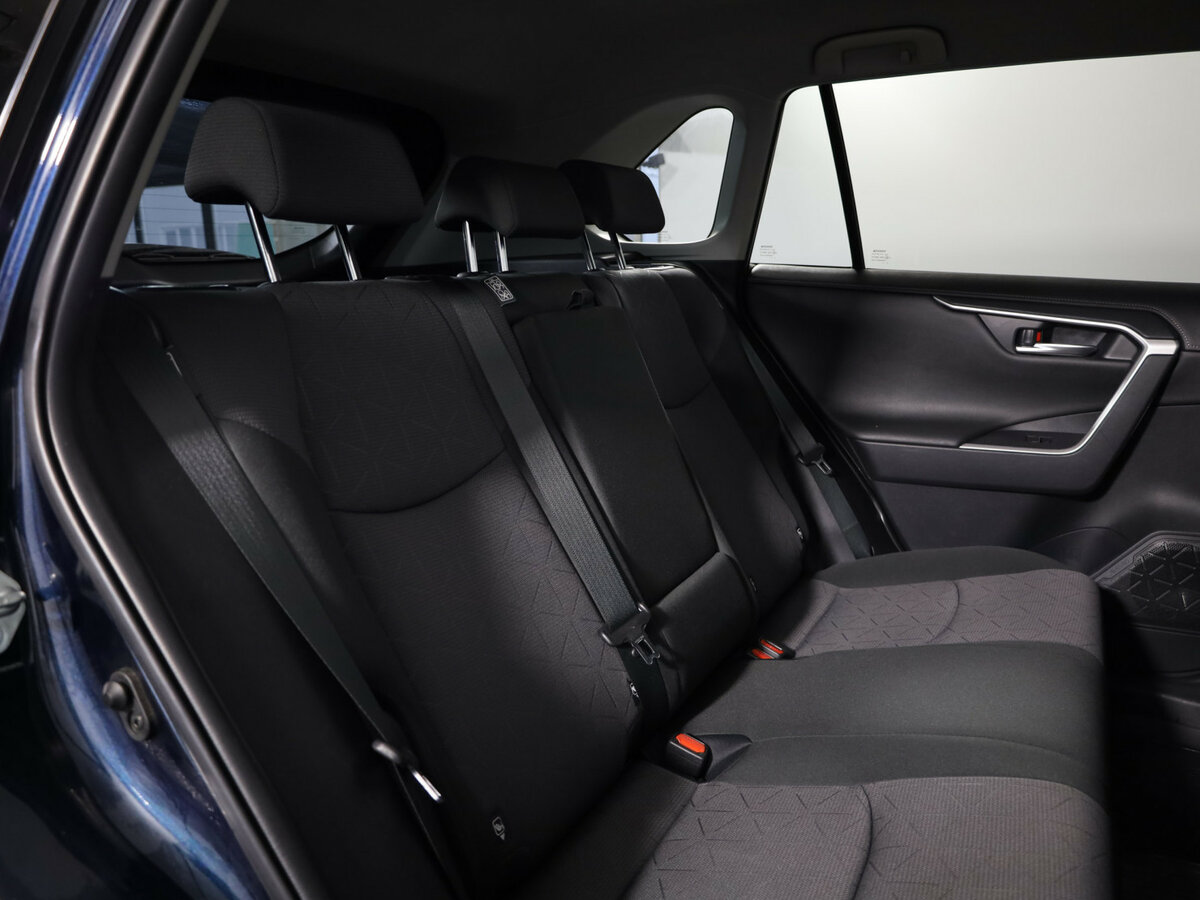 Купить Toyota RAV4 с пробегом. Фото: #12