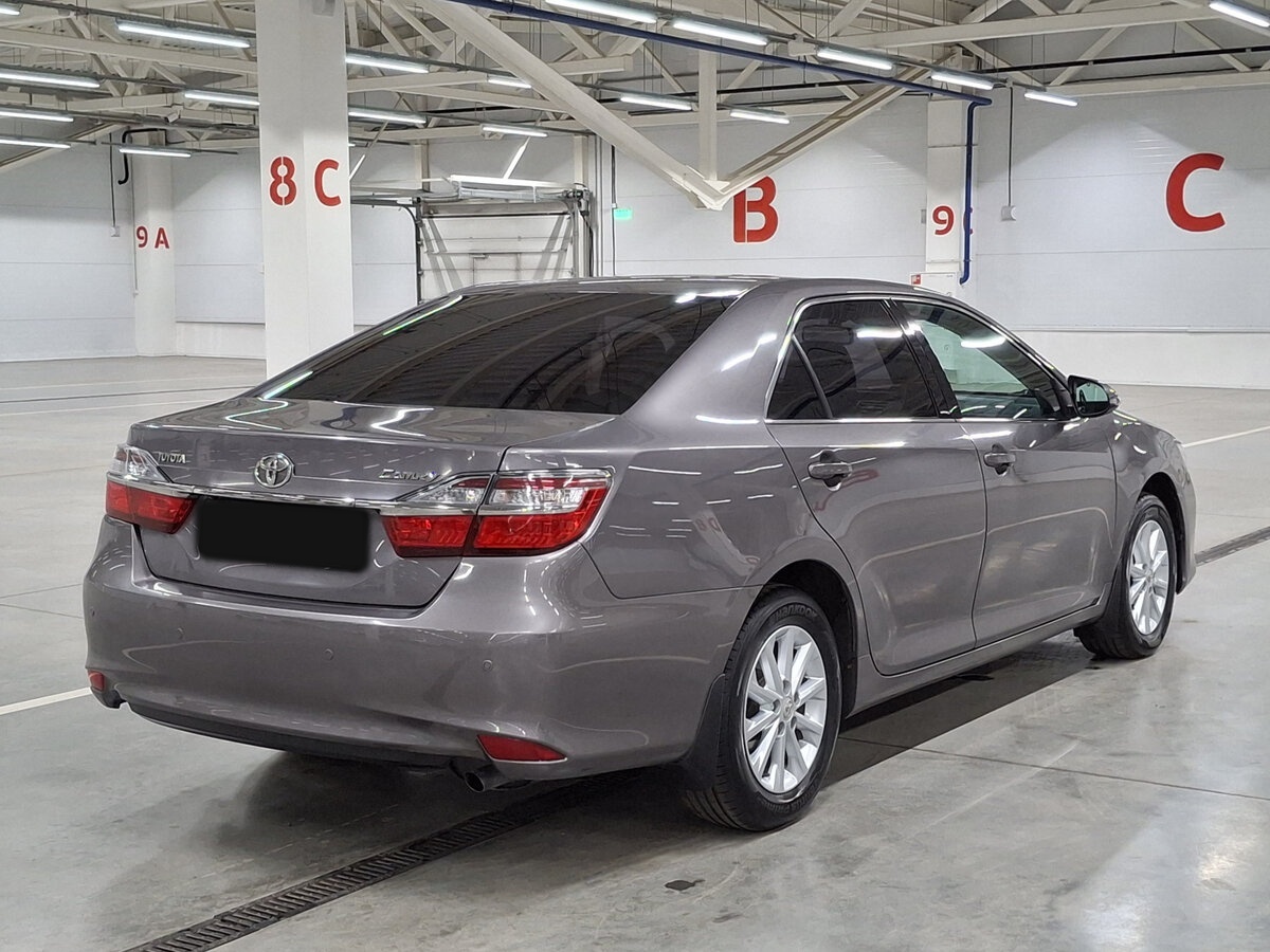 Купить Toyota Camry с пробегом. Фото: #4