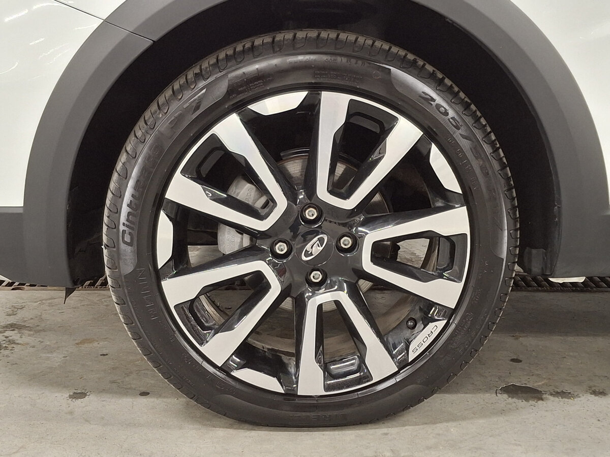 Купить Lada (ВАЗ) Vesta с пробегом. Фото: #17