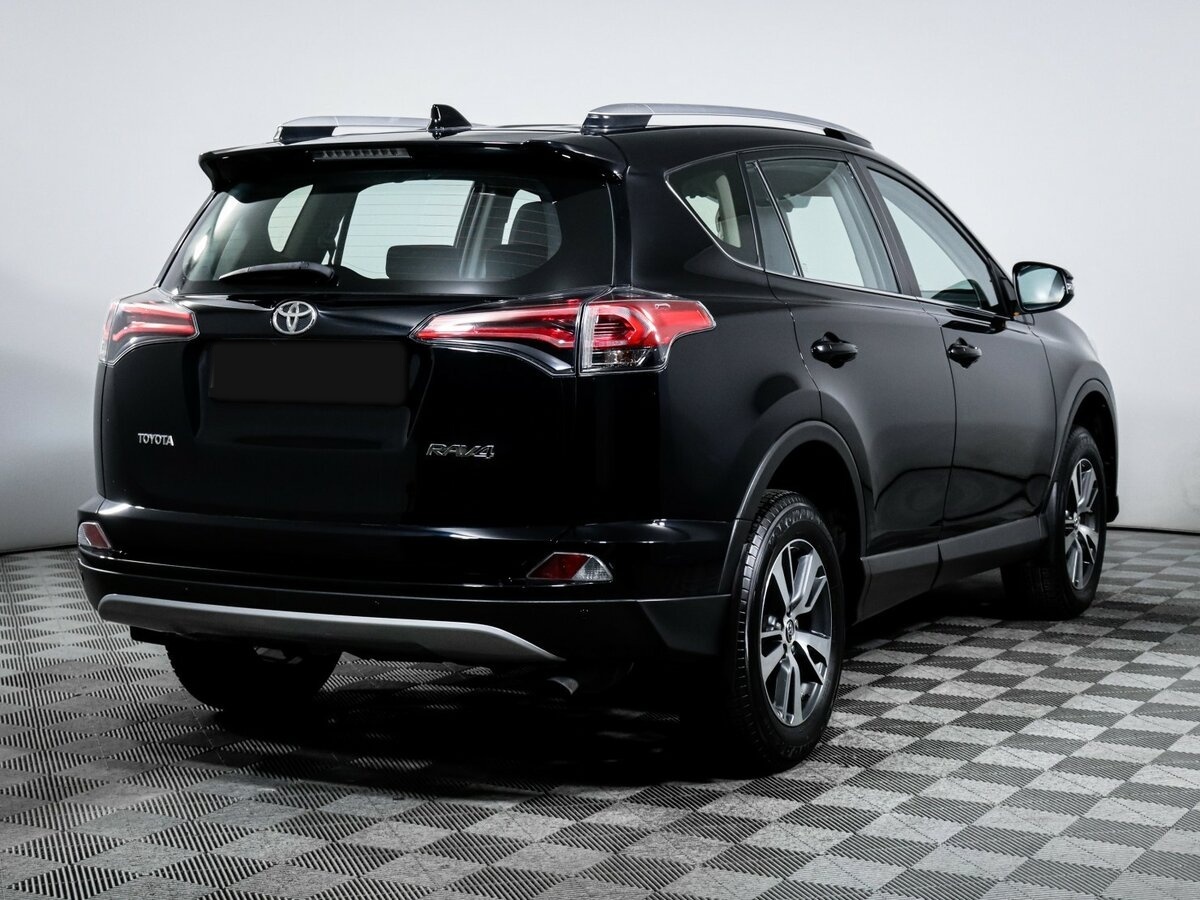 Купить Toyota RAV4 с пробегом. Фото: #4