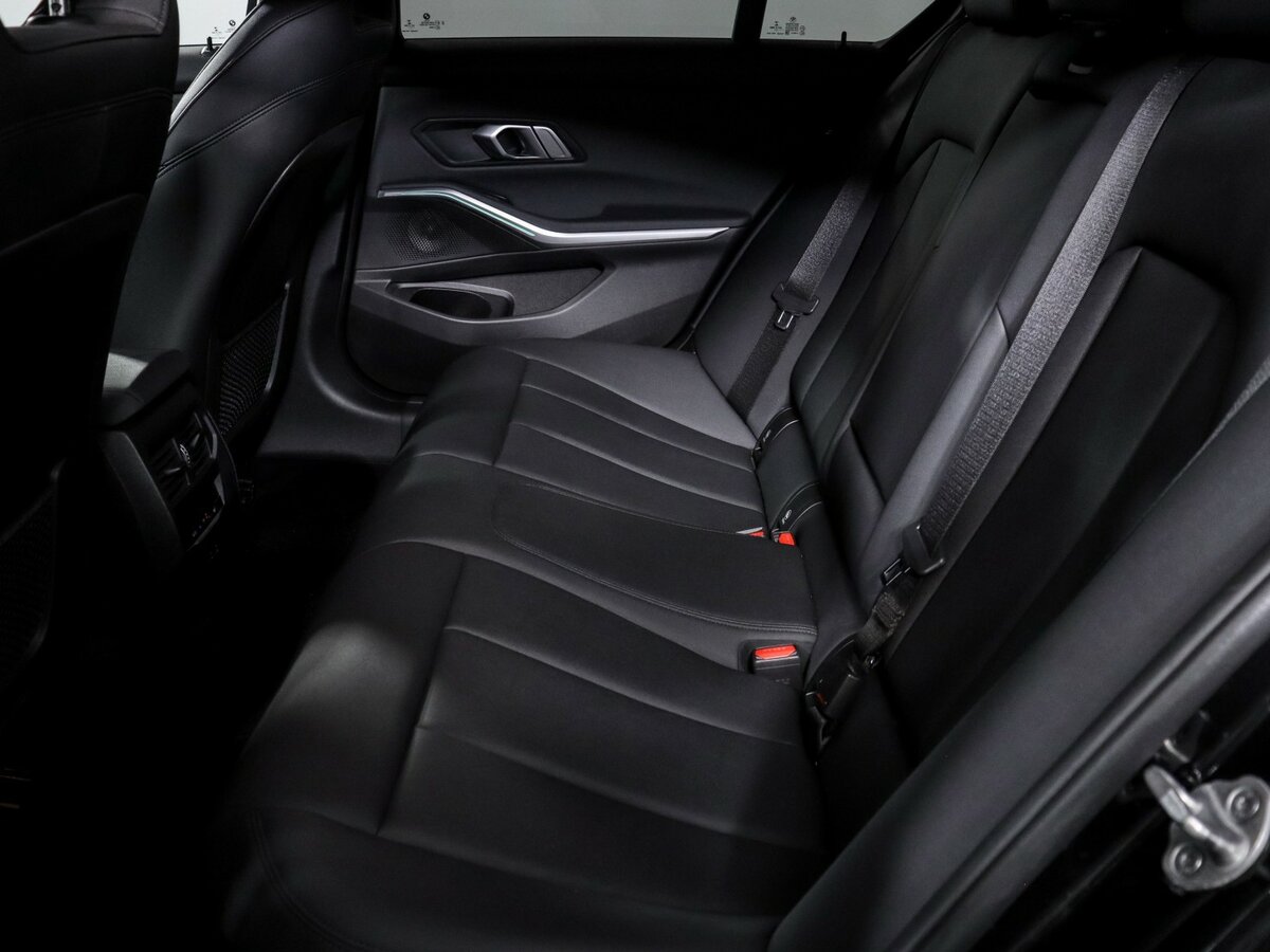 Купить BMW 3 серии с пробегом. Фото: #7