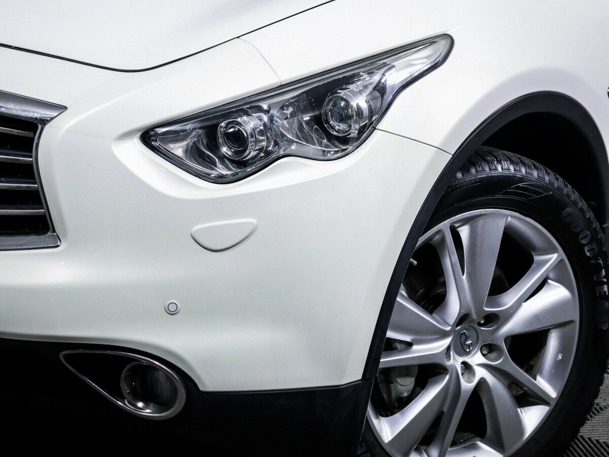 Купить Infiniti FX с пробегом. Фото: #12