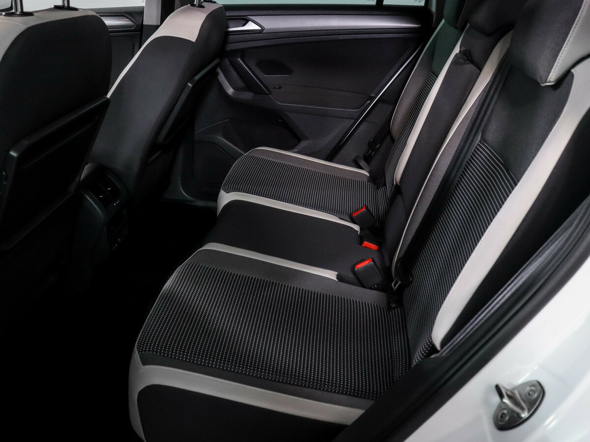 Купить Volkswagen Tiguan с пробегом. Фото: #7