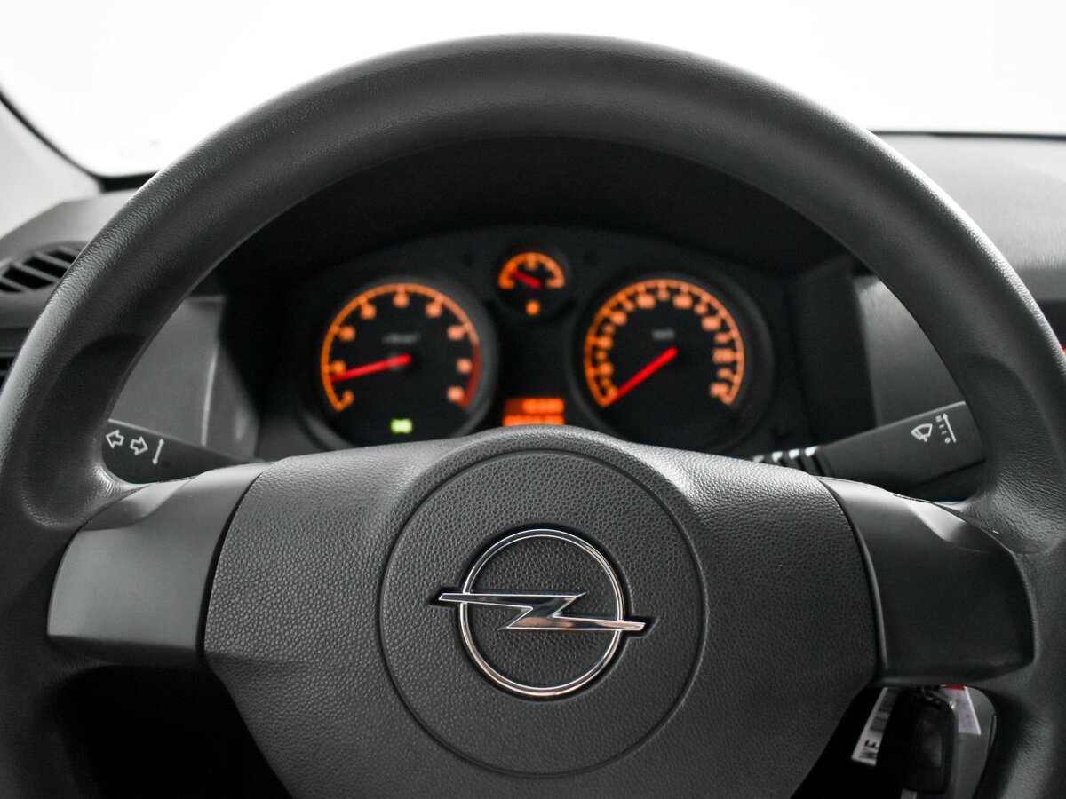 Продажа Б/У Опель Астра. Фото: #12