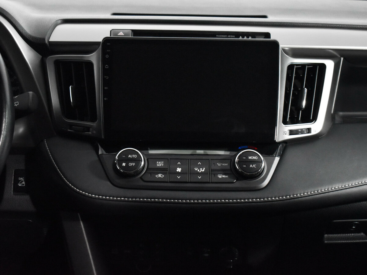 Купить Toyota RAV4 с пробегом. Фото: #13