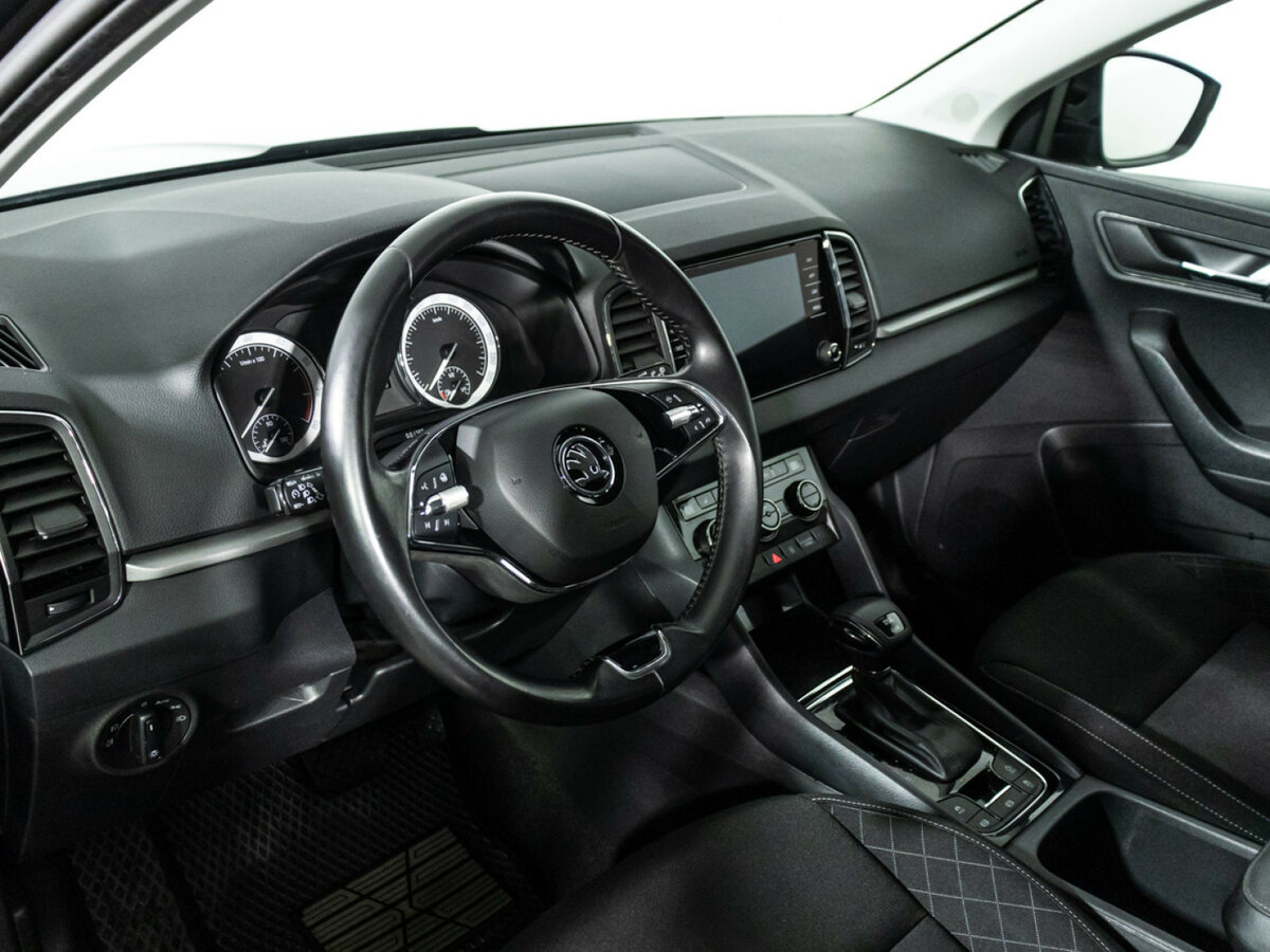 Купить Skoda Karoq с пробегом. Фото: #10