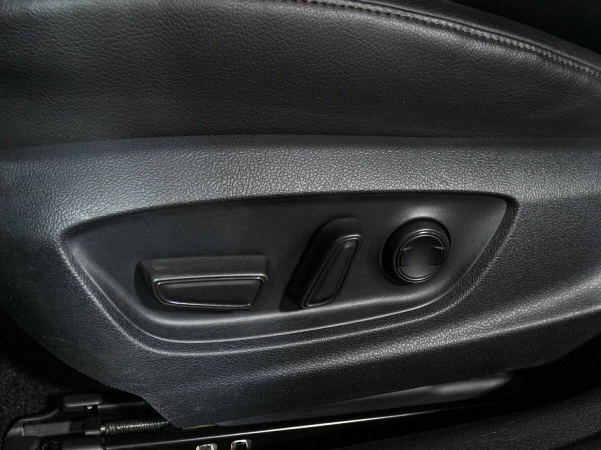 Купить Toyota Camry с пробегом. Фото: #16