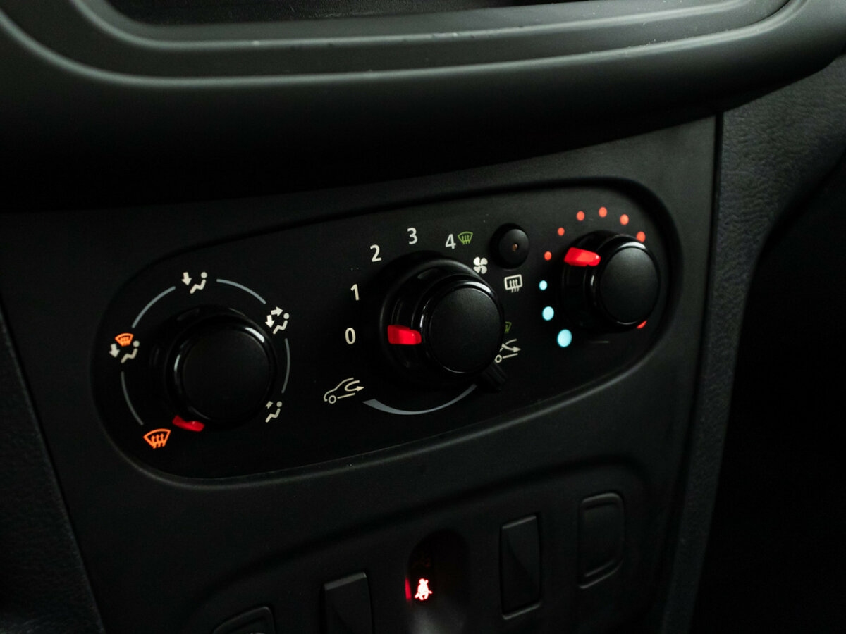 Продажа Б/У Рено Логан. Фото: #13