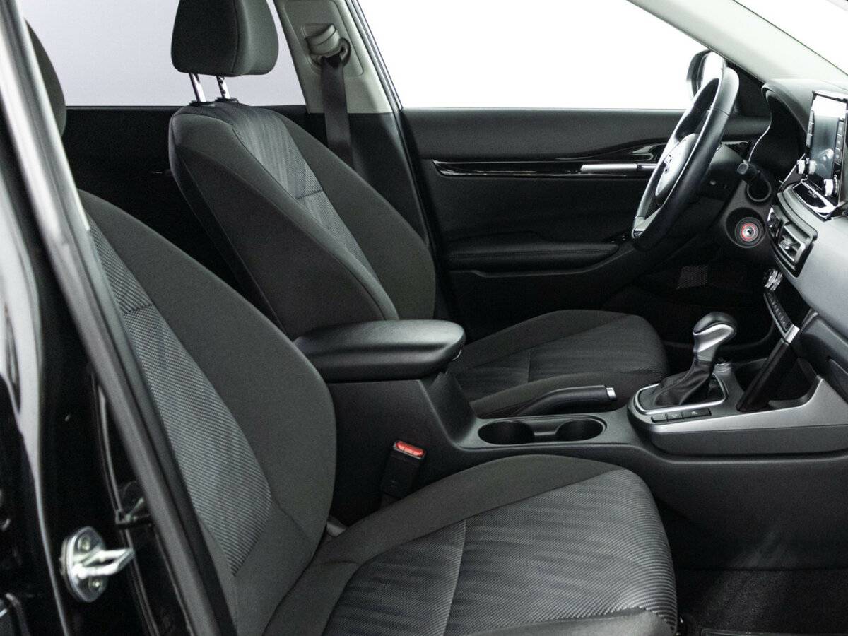 Купить Kia Seltos с пробегом. Фото: #13