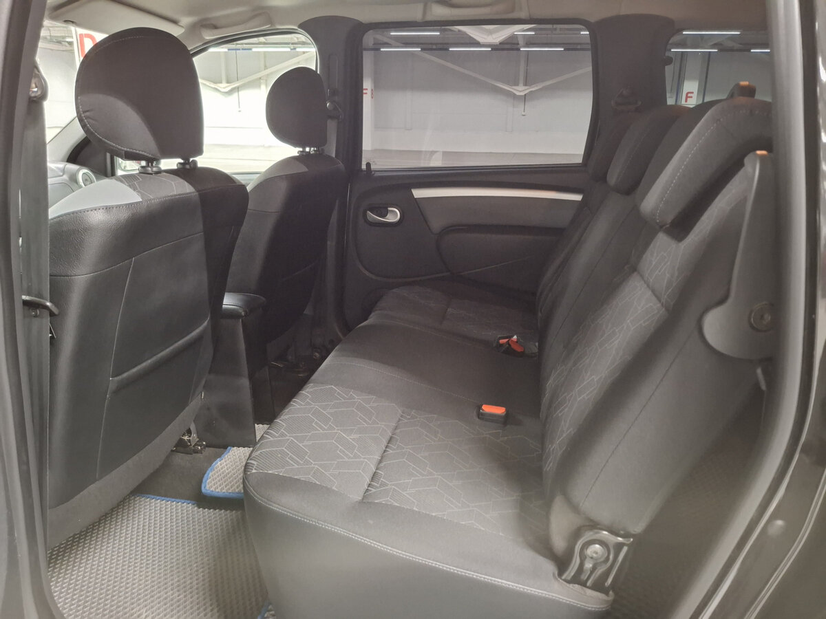 Продажа Б/У Лада (ВАЗ) Ларгус. Фото: #10