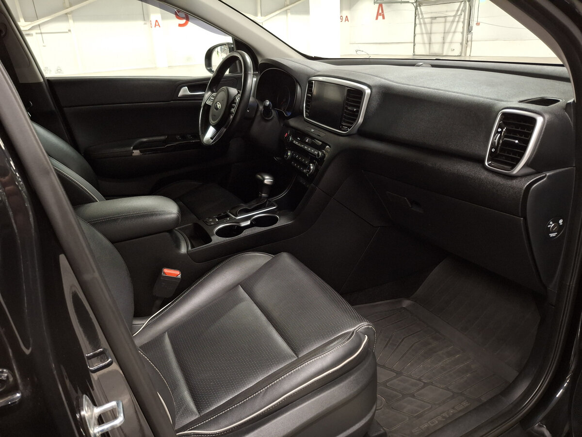 Купить Kia Sportage с пробегом. Фото: #10