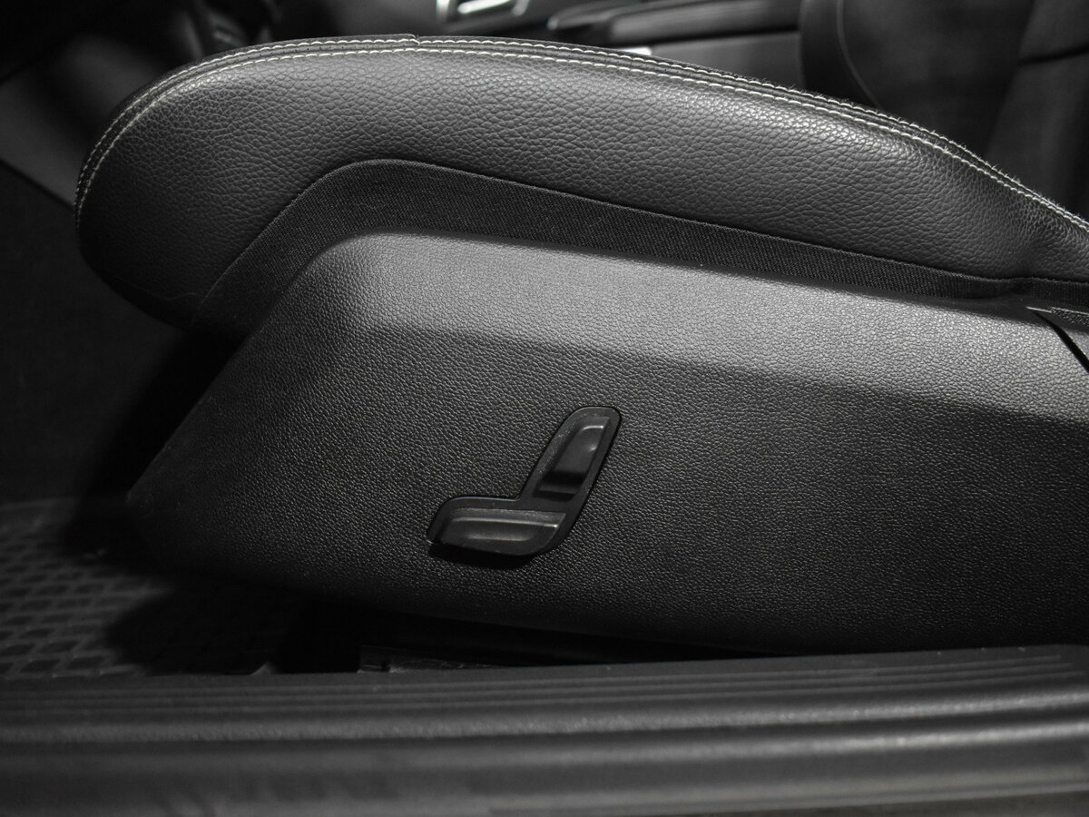 Купить Mercedes-Benz E-Класс с пробегом. Фото: #8