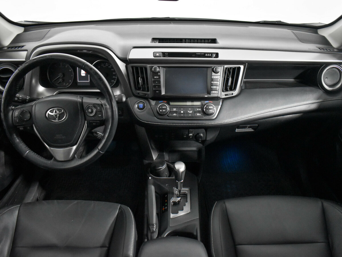 Купить Toyota RAV4 с пробегом. Фото: #12