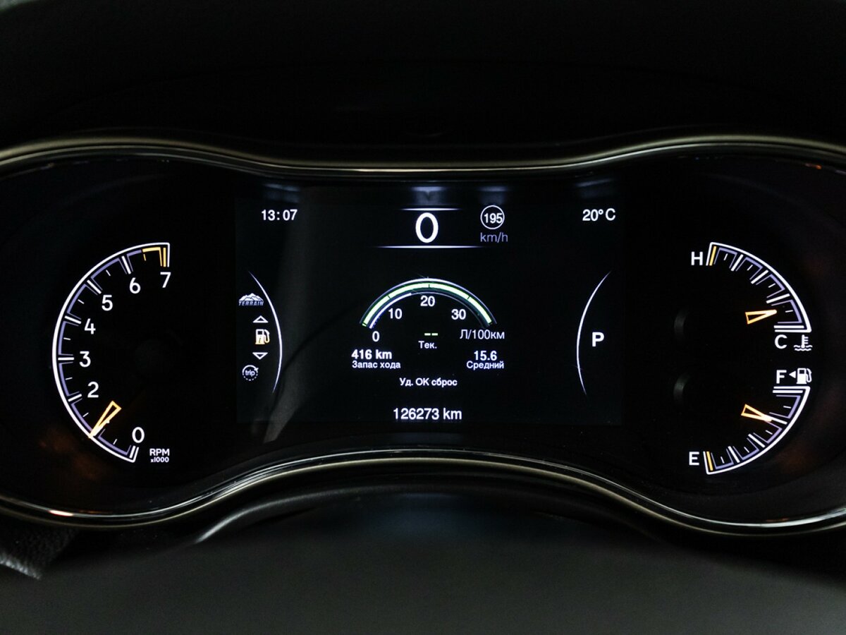 Купить Jeep Grand Cherokee с пробегом. Фото: #11