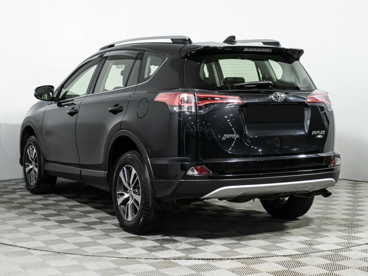 Купить Toyota RAV4 с пробегом. Фото: #6