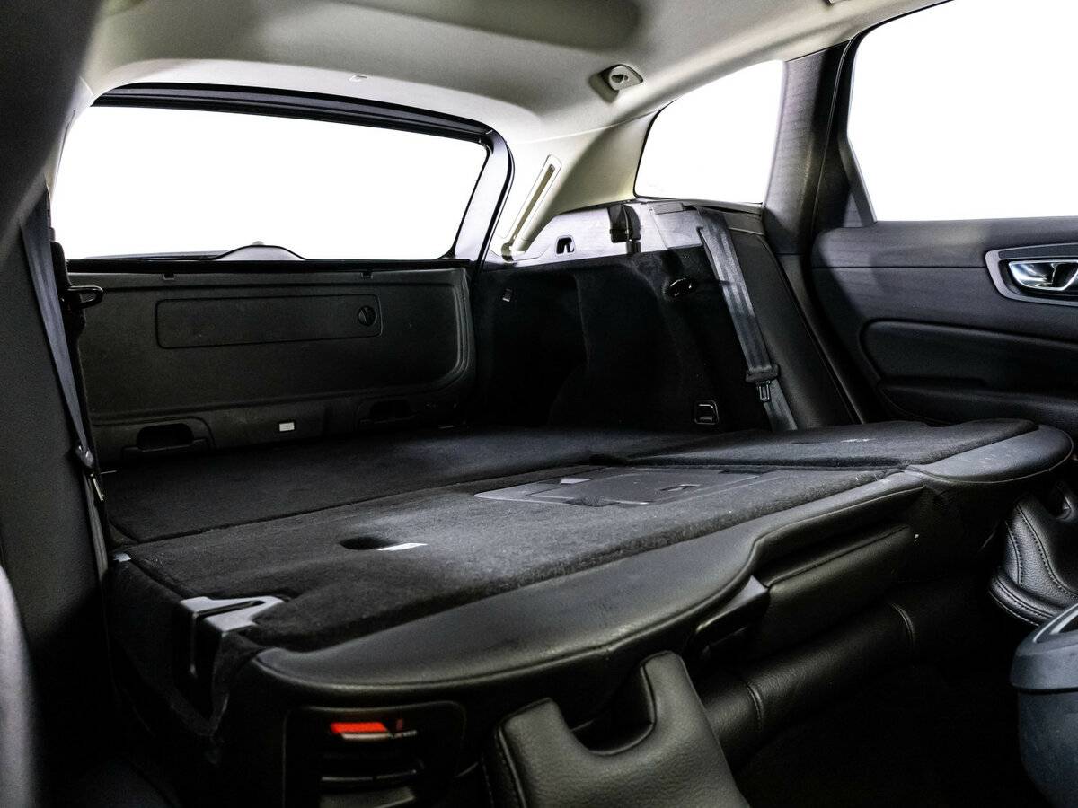 Купить Volvo XC60 с пробегом. Фото: #19